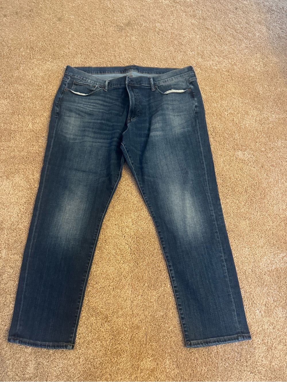 Lucky Jean Men size W42 L30 Style 410 athletic slim